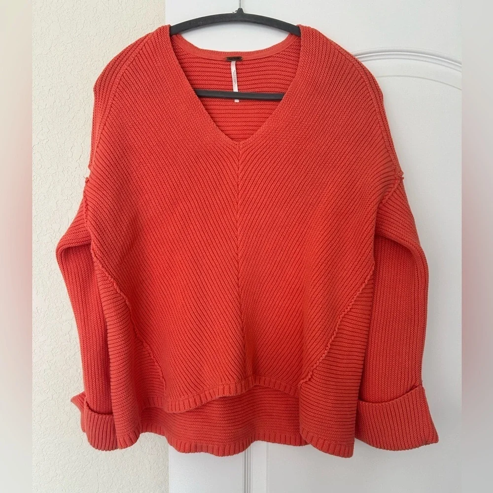 EUC Free People La Brea V-Neck Sweater Orange Size XS